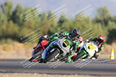 media/Nov-19-2023-CVMA (Sun) [[1f3d1b7ccb]]/Race 17 Amateur Supersport Middleweight/